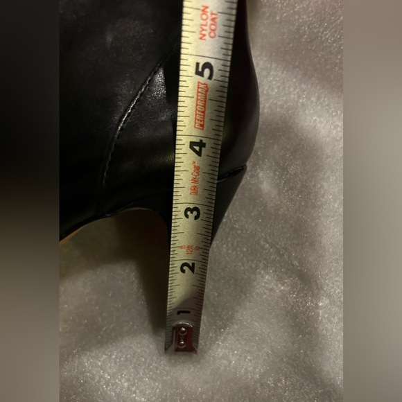 Vince Camuto Vo-Valli Black Leather Knee-High Boots - Picture 7 of 8